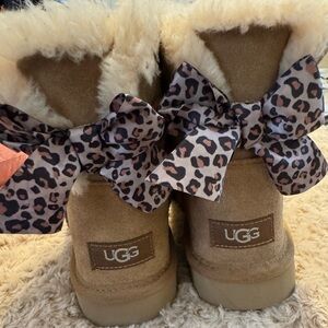 Ugg Bailey Bow